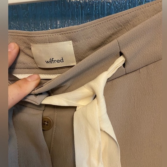 Wilfred Allant Pants (Aritzia) - Lucite - Picture 2 of 4
